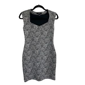 Forever 21 Bodycon Stretchy Floral Mini Dress